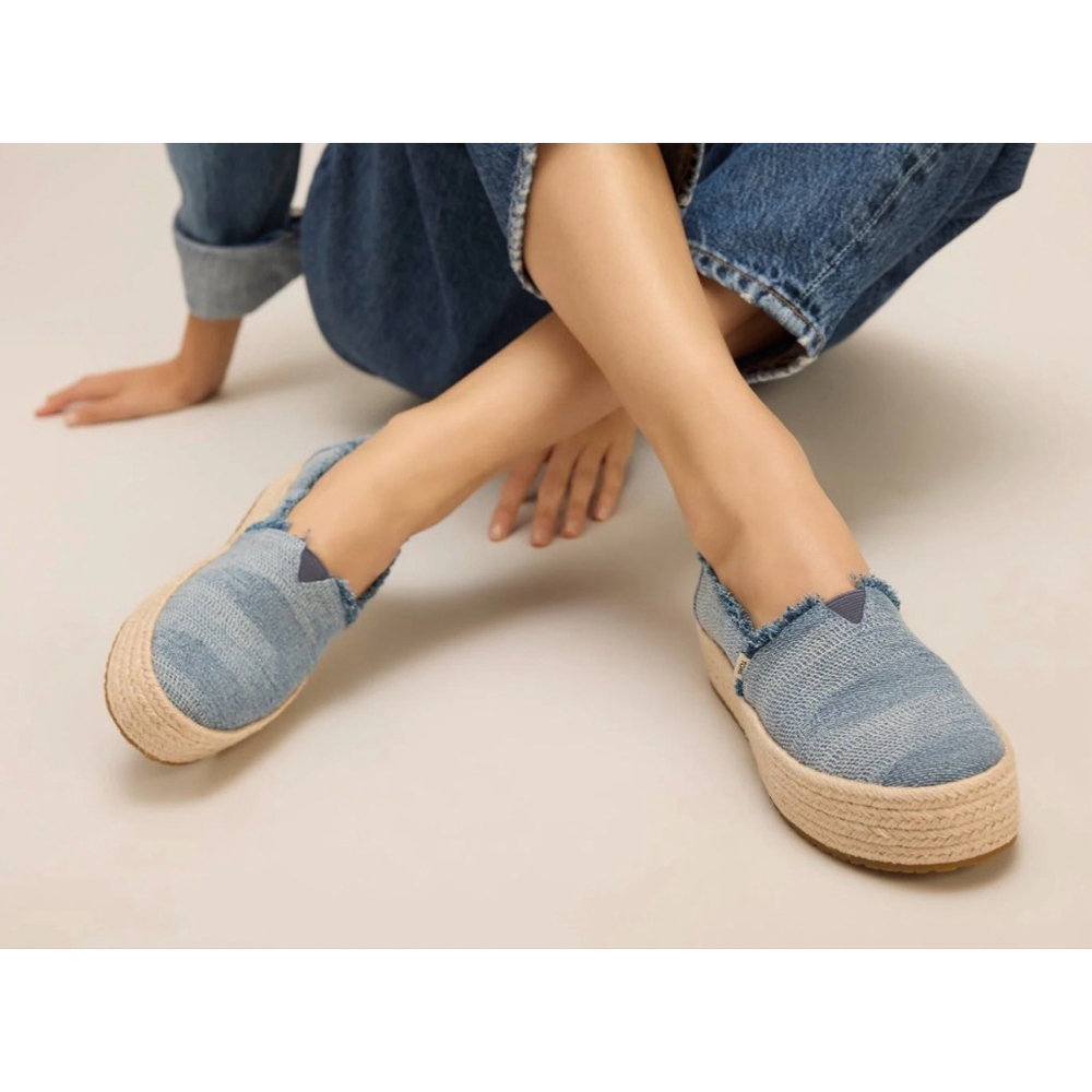 Toms NWOT Valencia platform espadrilles size 6